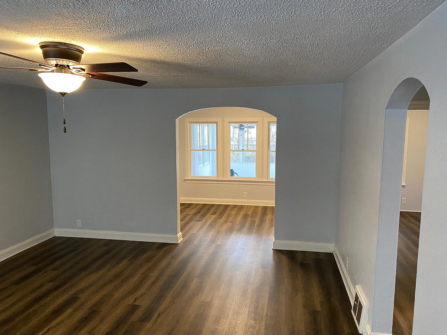 3 bed, 1220 sqft, $1,625 — Photo 3