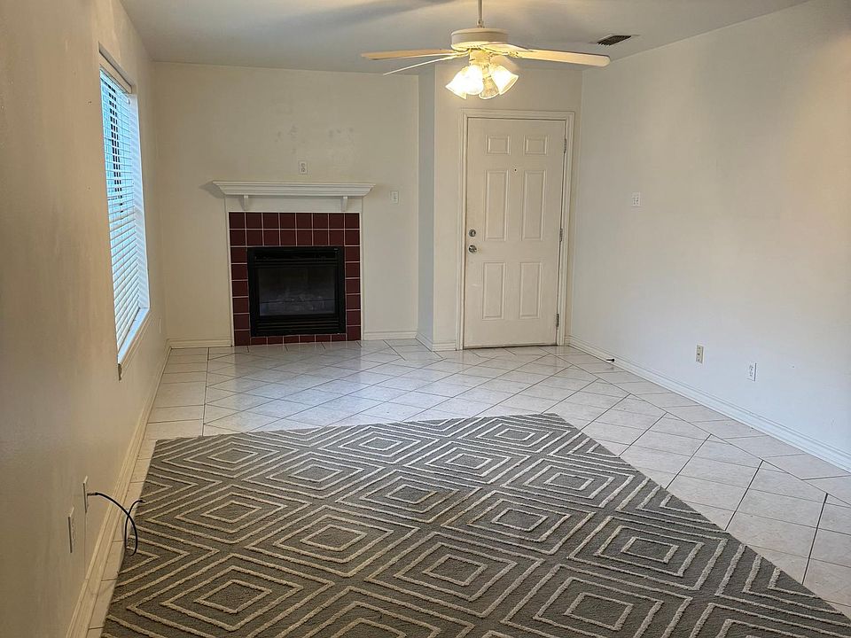 Living space from the kitchen