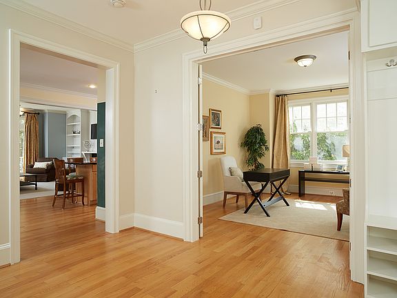 2nd image of 8503 Lynbrook Dr