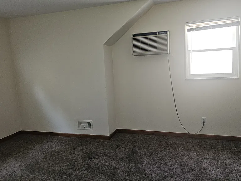 380 Coolidge Ave #2 — Photo 7