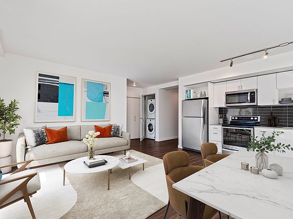 4th image of 12282 NE 12th Ln #4414111