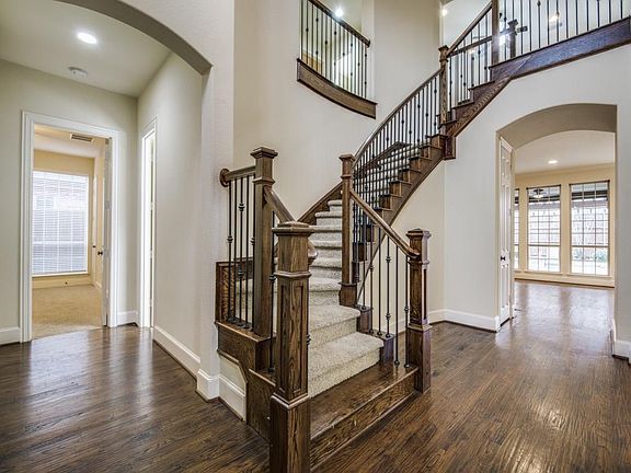 3rd image of 660 Quail Creek Dr