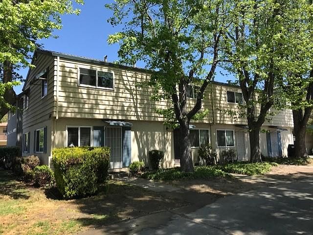 1st image of 828 Opal Dr #4