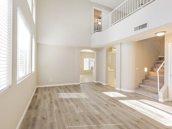 4th image of 763 E Whitten St