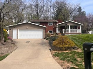 105 Robson Rd, Marietta, OH 45750