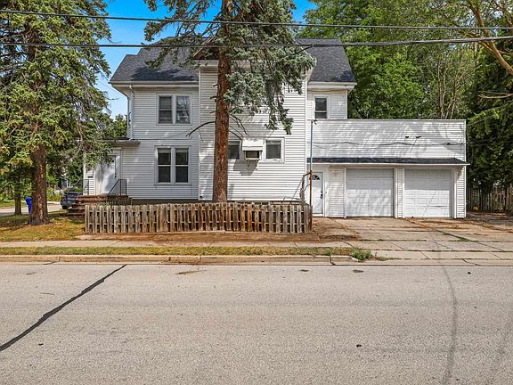 5th image of 1500 N Appleton St