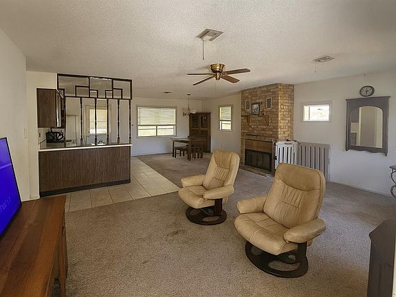 4th image of 43734 WEST LANE