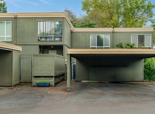 1653 NW Midlake Ln, Beaverton, OR 97006