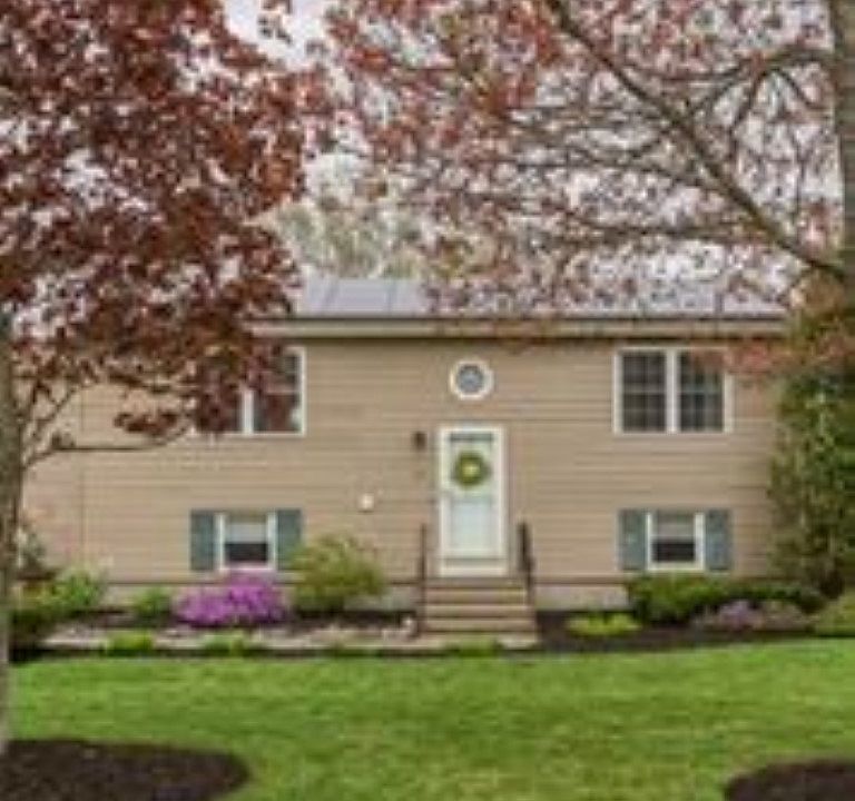 1st image of 50 Temple Dr