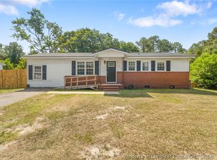 1614 Gardenia Ave, Fayetteville, NC 28311