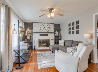 8904 W 81st St, Overland Park, KS 66204