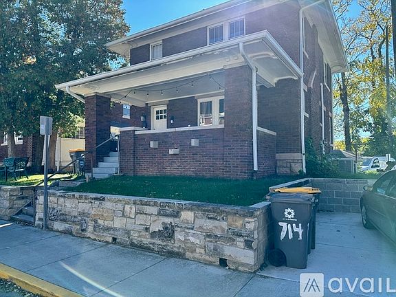 2nd image of 714 E 9th St #1
