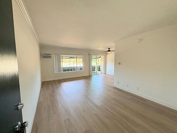 5th image of 2352 Glendale Blvd
