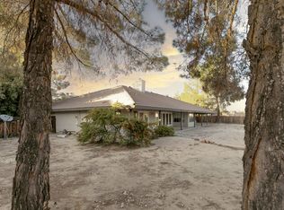 19355 Tomahawk Rd, Apple Valley, CA 92307