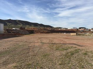 1823 E Nuteam Cir, Washington, UT 84780