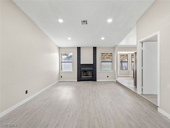 4th image of 6205 Sadler Dr