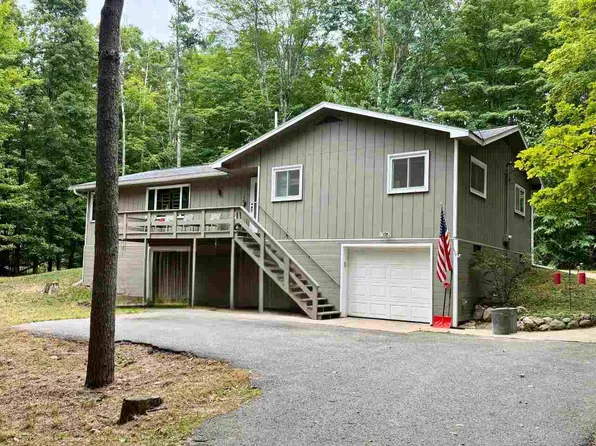 12678 Pa Be Shan Ln, Charlevoix, MI 49720