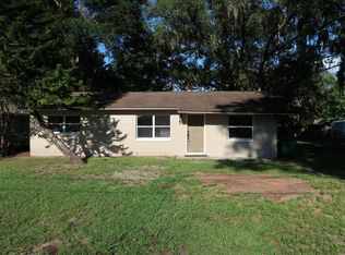 340 S Simpson St, Mount Dora, FL 32757