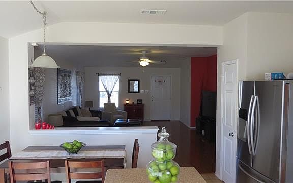 3rd image of 6801 Dove Tail Dr