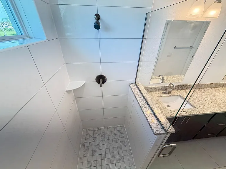 2481 San Filippo Dr SE — Photo 37