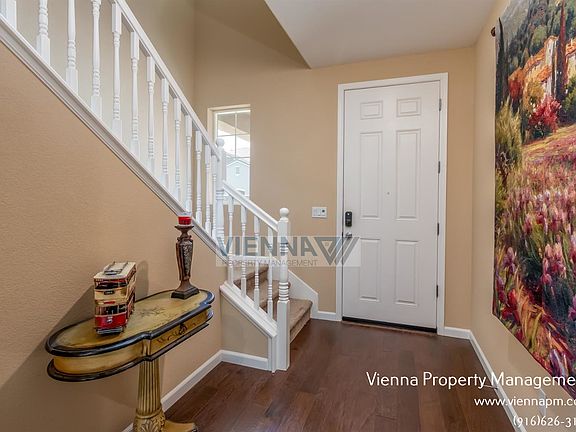 2nd image of 2280 Stansfield Dr