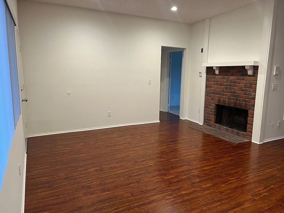 1st image of 11045 Fruitland Dr APT 206