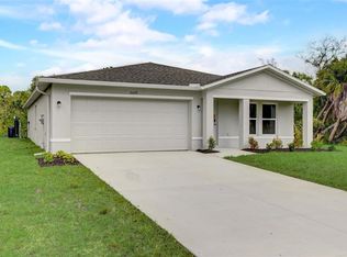 2699 Grandview Dr, North Port, FL 34288