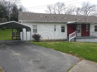 133 Jarrett Ln, Oak Ridge, TN 37830