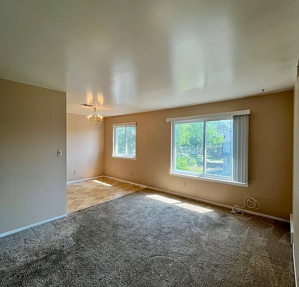 939 James St #12 — Photo 7