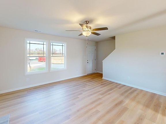 2nd image of 206 Berkshire Drive