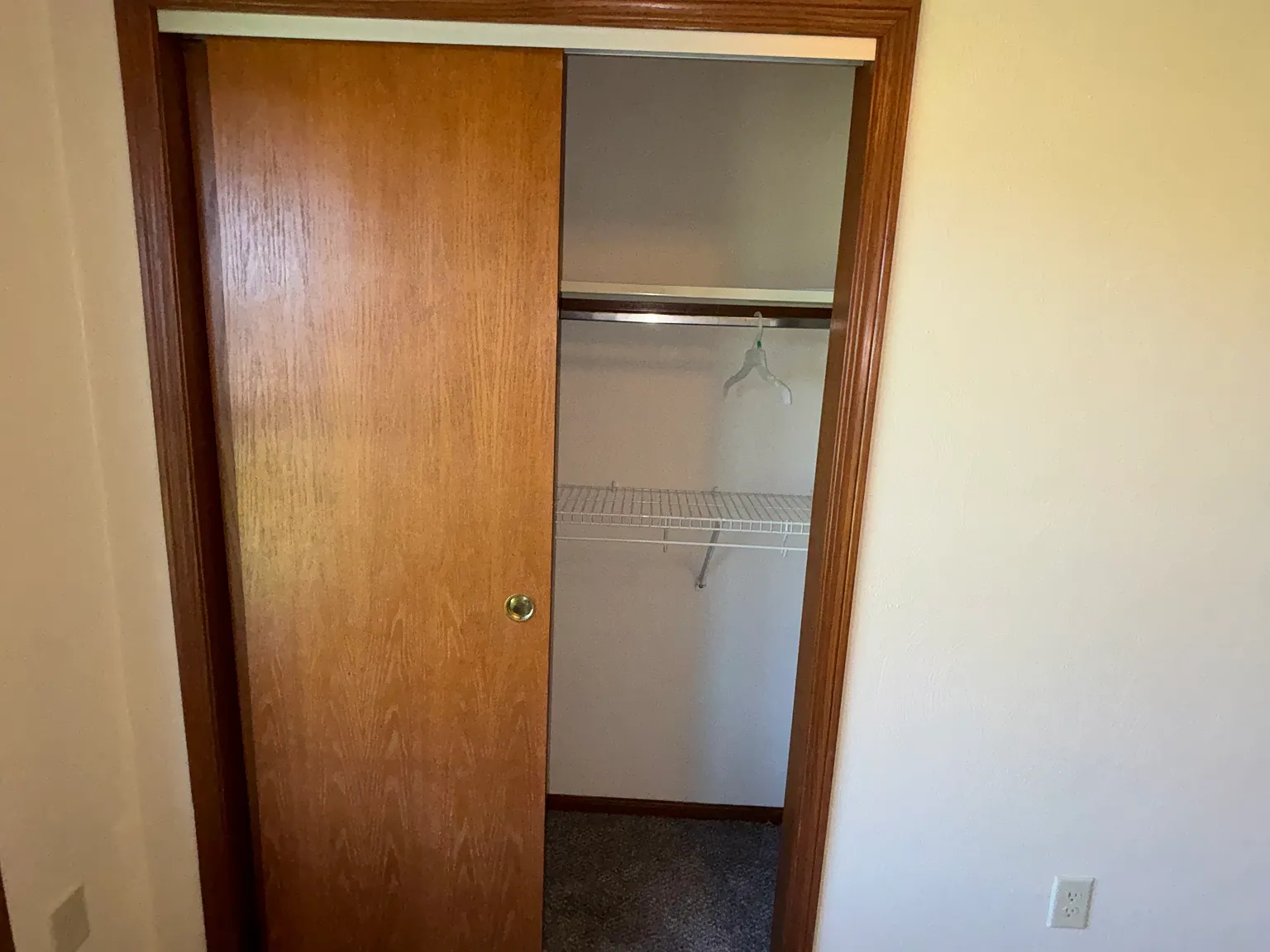 2 bed, 1.5 bath, 1172 sqft, $1,700 — Photo 3