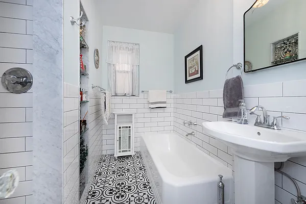 Sold by Beaudoin Realty Group Inc | media 7