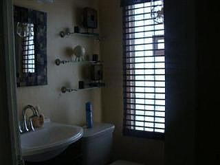 5th image of 16416 Walden Ave