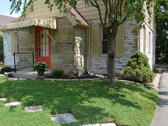 2nd image of 2408 Hillview Ave