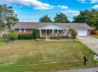 1703 Monroe Ave, Mountain Home, AR 72653