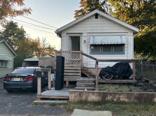 239 Alpine Way, Laurence Harbor, NJ 08879