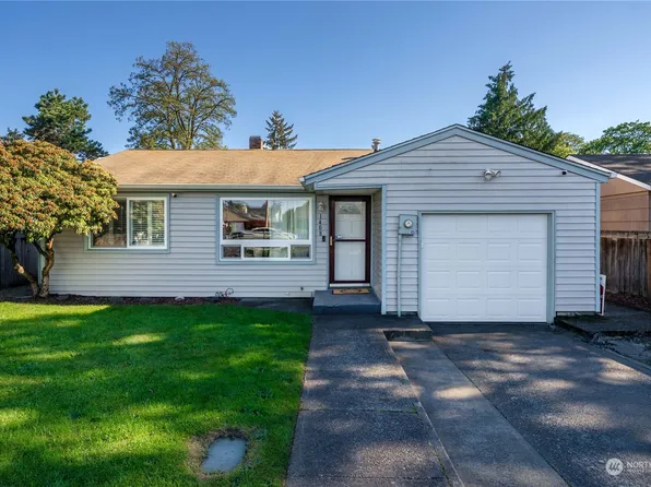 1408 119th Street S, Tacoma, WA 98444