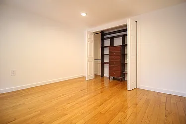 Rented by Next Door Realty NYC