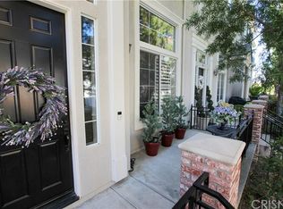 23423 Waterway Ln UNIT 17, Santa Clarita, CA 91355