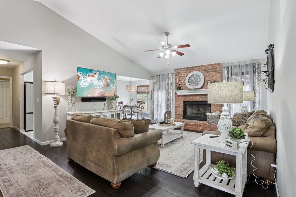 next background image