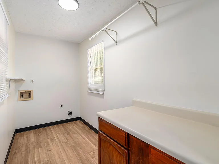1315 Adobe Dr — Photo 15