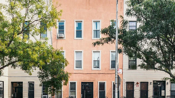 Rented by Nooklyn NYC LLC | media 30