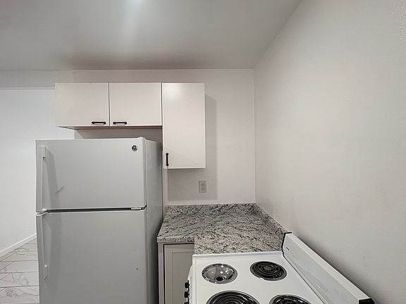 3rd image of 1010 N Seminole Ave #B