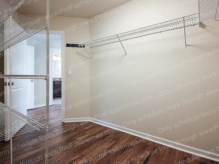 6300 SE Imagine Way — Photo 24