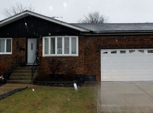 6533 106th Pl, Chicago Ridge, IL 60415