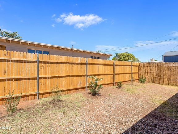 2nd image of 301 W BUSBY Drive