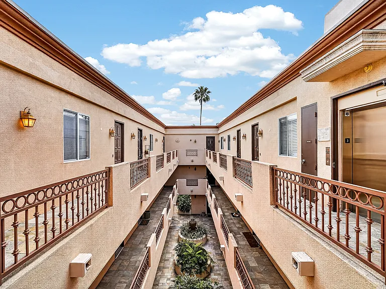 1444 S Point View St #307 — Photo 9