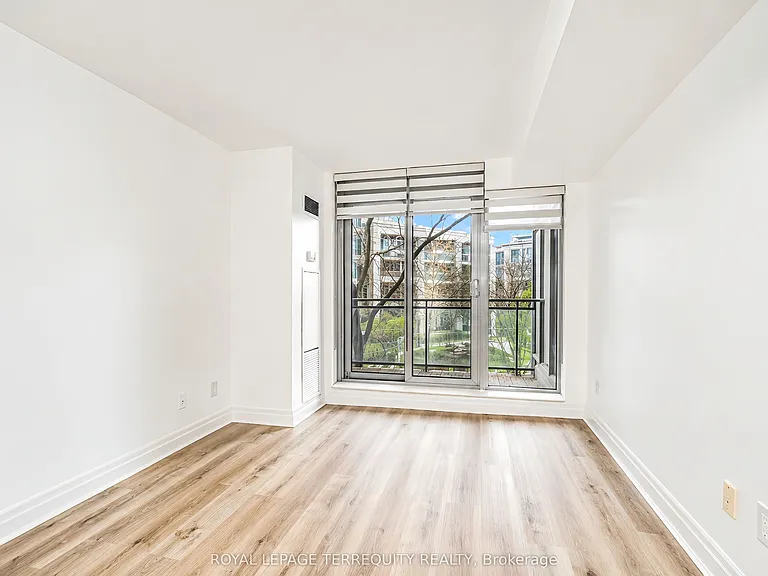 2121 Lake Shore Blvd W #206 — Photo 14