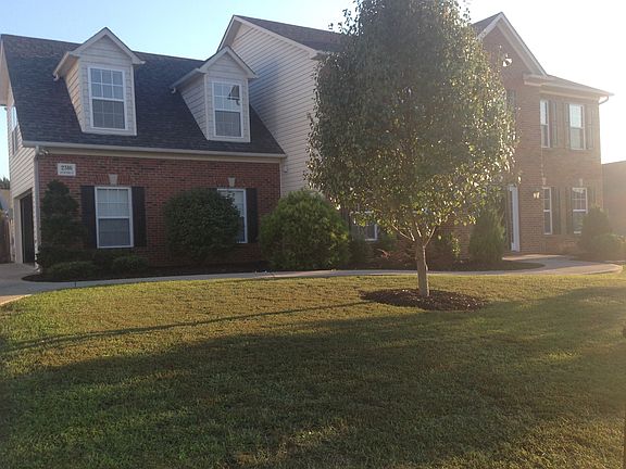 2nd image of 2316 Autumn Knoll Dr
