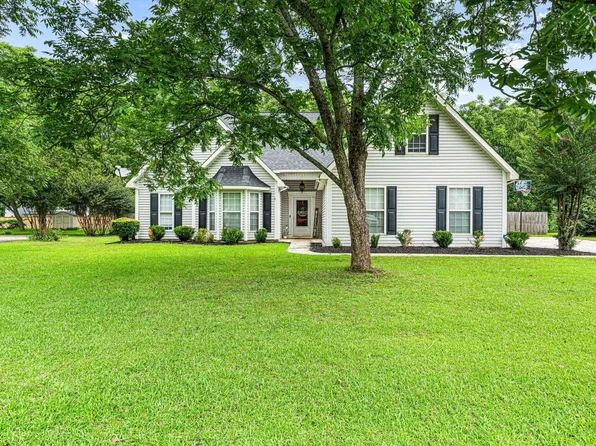 111 Grove Ln, Kathleen, GA 31047